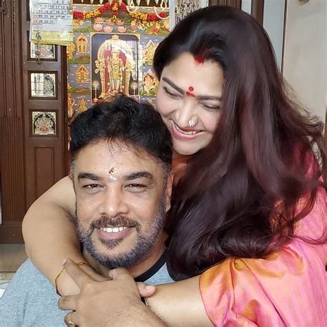 Khushbu Sundar Wiki, Age, Boyfriend, Husband,。